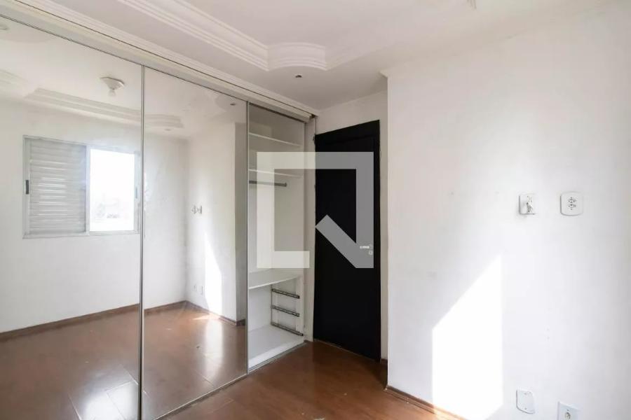 Apartamento à venda com 2 quartos, 45m² - Foto 5