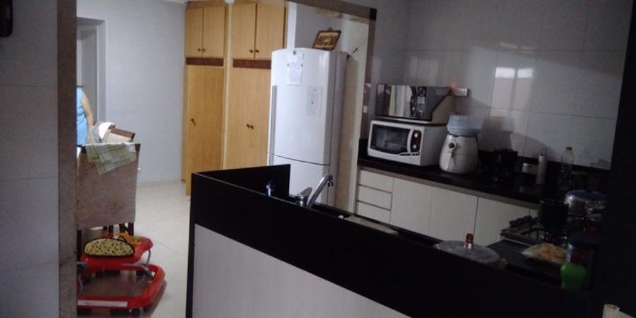 Casa à venda com 4 quartos, 400m² - Foto 5