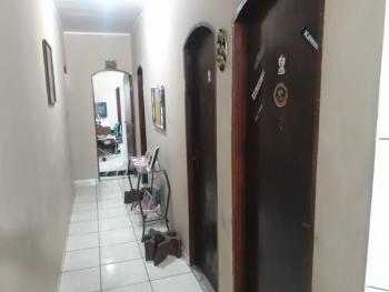 Casa para Venda por R$1.000.000,00 com 293m², 4 dormitórios, 1 suite e 4 vagas - Itaim paulista, São paulo  / SP
