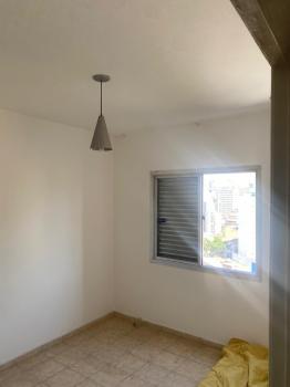 Apartamento Kitnet para Venda por R$160.000,00 com 30m², 1 dormitório, 1 banheiro e 1 cozinha - Liberdade, São paulo / SP
