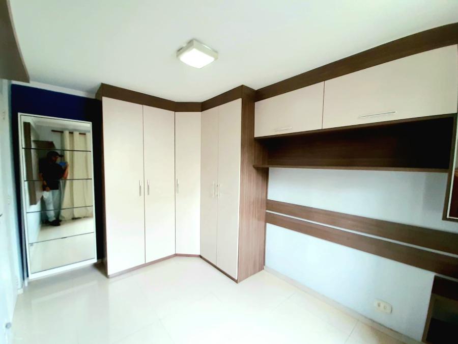 Apartamento à venda com 2 quartos, 50m² - Foto 11