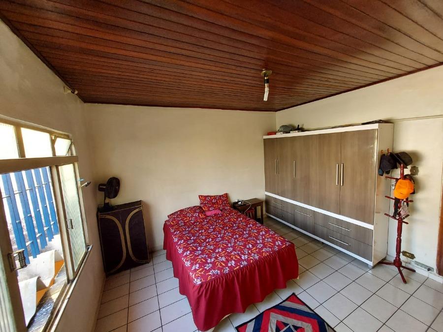 Casa à venda com 2 quartos, 108m² - Foto 16