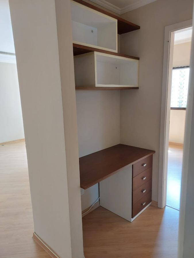 Apartamento à venda com 2 quartos, 69m² - Foto 11