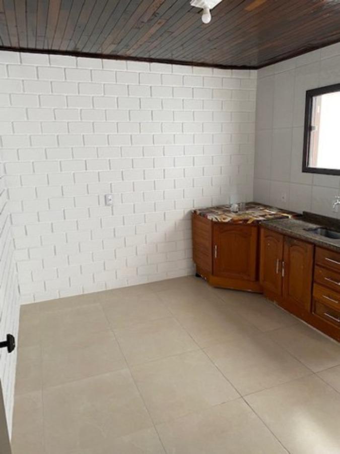 Sobrado à venda com 3 quartos, 200m² - Foto 4