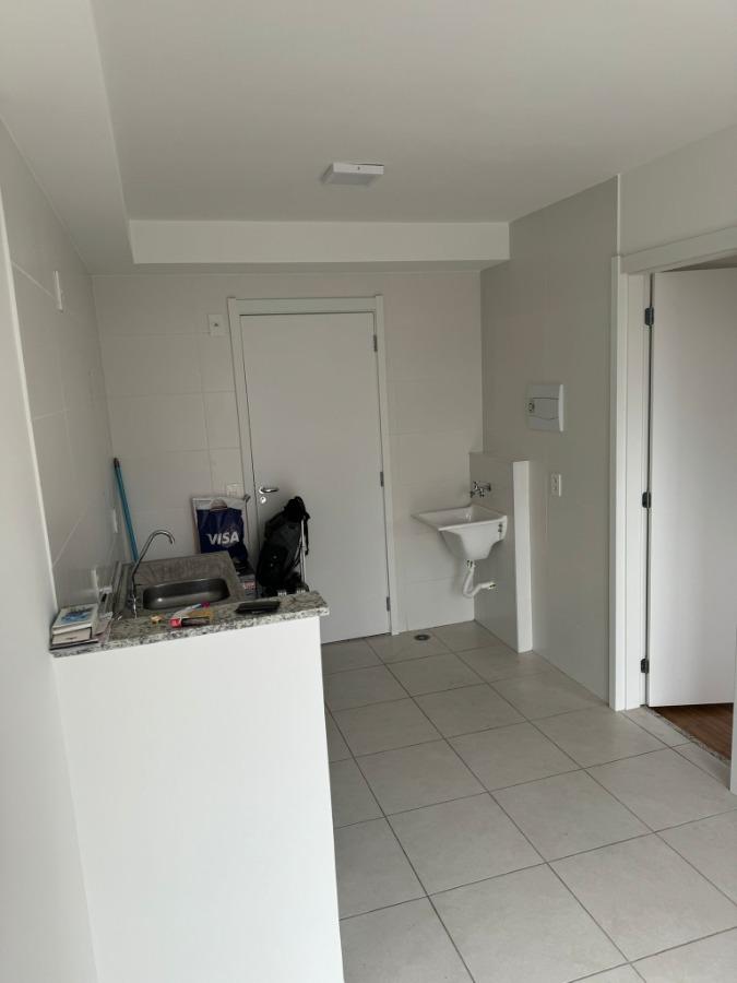 Apartamento à venda com 1 quarto, 28m² - Foto 7