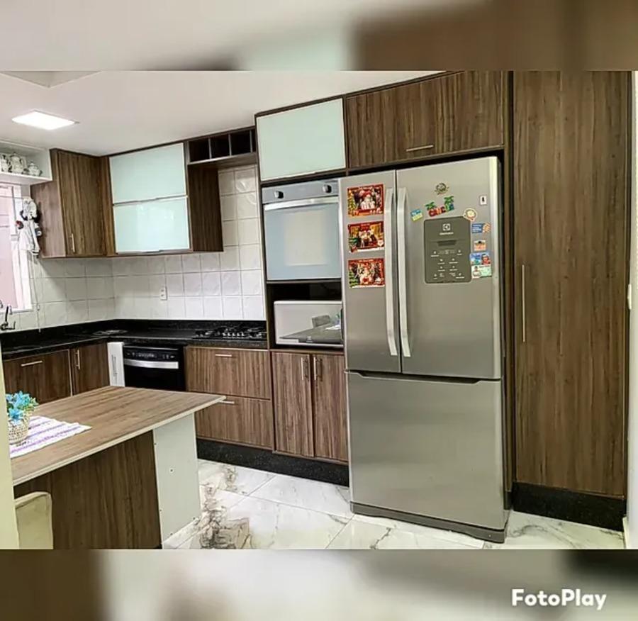 Sobrado à venda com 3 quartos, 120m² - Foto 4