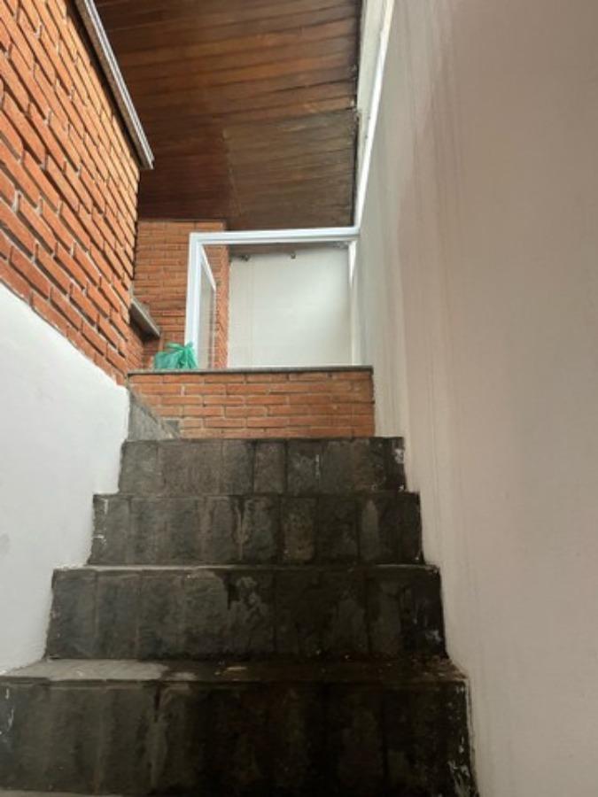 Casa à venda com 3 quartos, 141m² - Foto 4