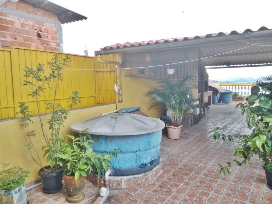 Sobrado à venda com 6 quartos, 301m² - Foto 3