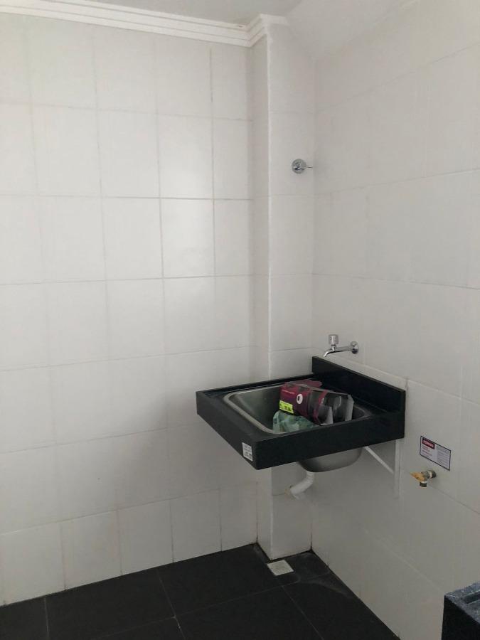 Apartamento à venda com 2 quartos, 45m² - Foto 15