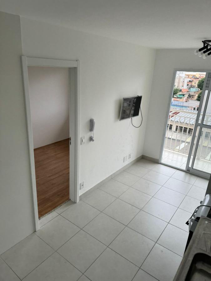 Apartamento à venda com 1 quarto, 28m² - Foto 2