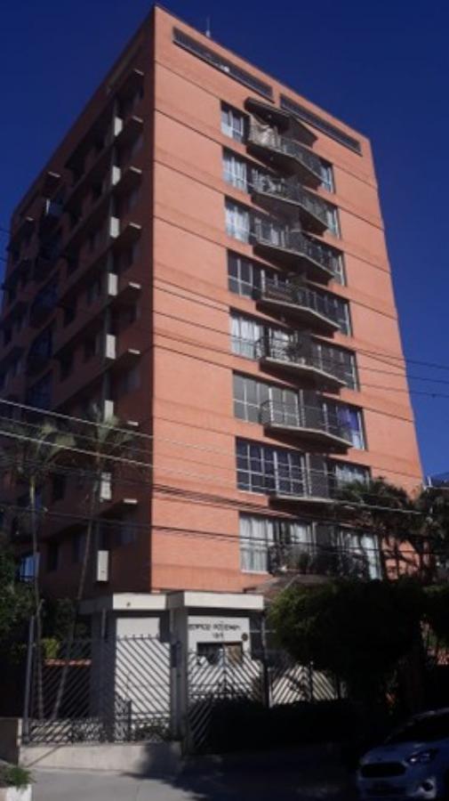 Apartamento à venda com 2 quartos, 63m² - Foto 1