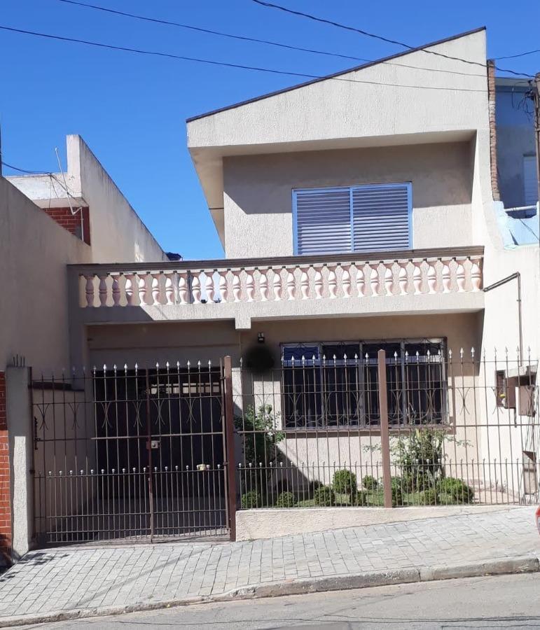 Sobrado à venda com 3 quartos, 120m² - Foto 1