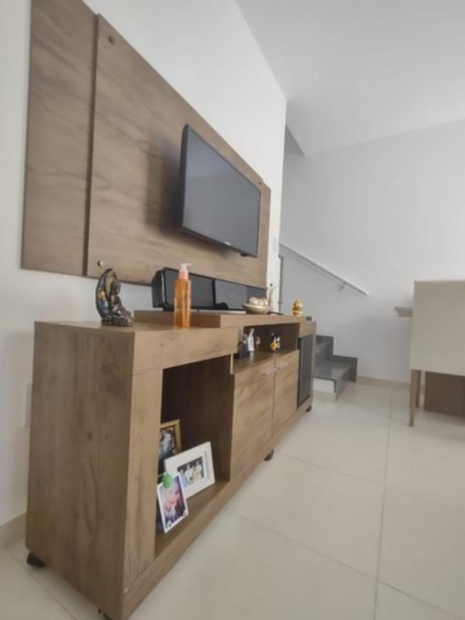 Sobrado à venda com 2 quartos, 75m² - Foto 4