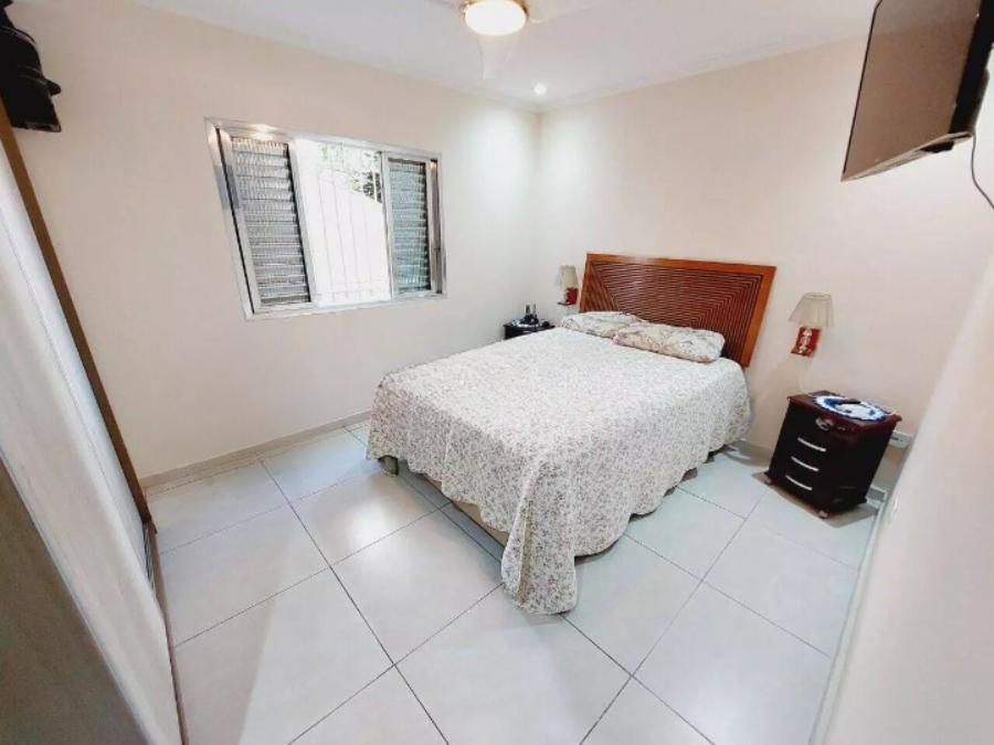 Sobrado, 3 quartos, 233 m² - Foto 1