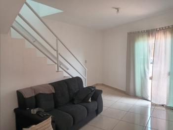 Sobrado para Venda por R$450.000,00 com 2 dormitórios, 3 vagas e 1 banheiro - Jardim paratei, Guararema / SP