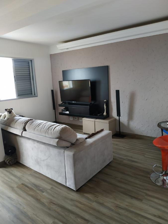 Apartamento à venda com 2 quartos, 85m² - Foto 2