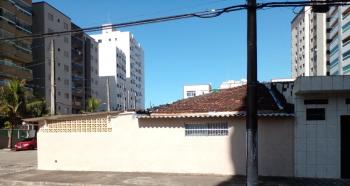 Casa para Venda por R$190.000,00 com 50m², 1 dormitório, 1 vaga e 1 banheiro - Aviação, Praia grande / SP