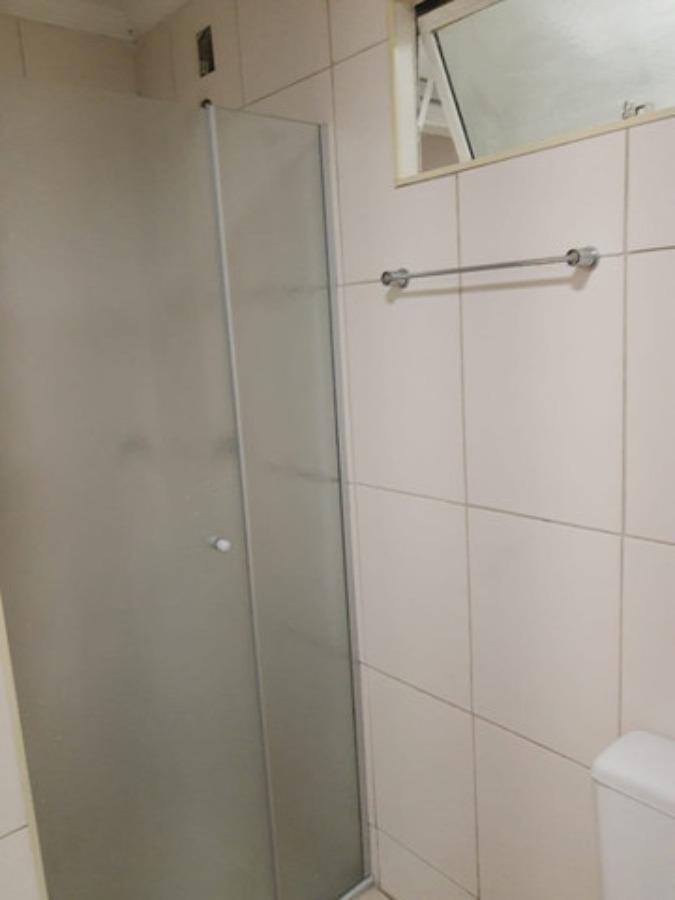 Apartamento à venda com 2 quartos, 62m² - Foto 12