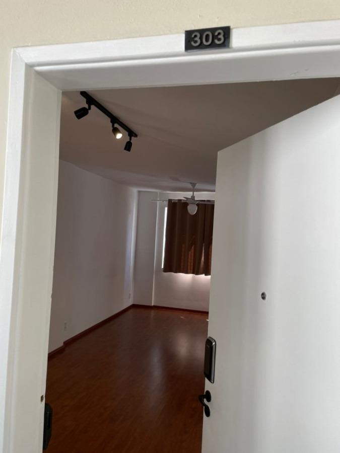 Apartamento à venda com 1 quarto, 36m² - Foto 10