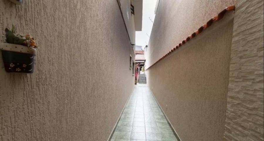 Sobrado à venda com 4 quartos, 250m² - Foto 4