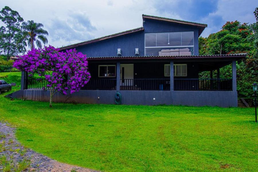 Fazenda à venda com 4 quartos, 600m² - Foto 3