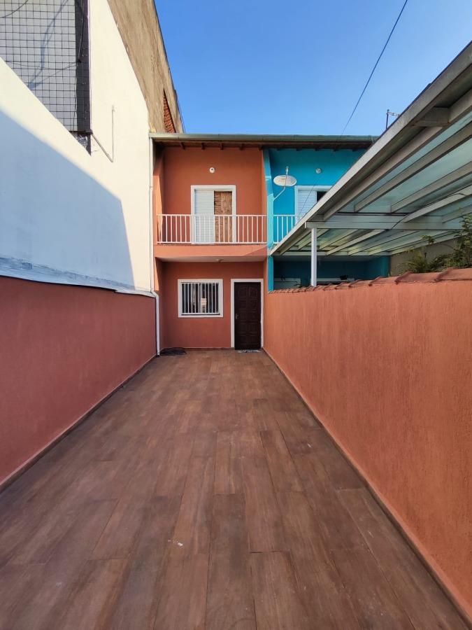 Sobrado à venda com 2 quartos, 120m² - Foto 1