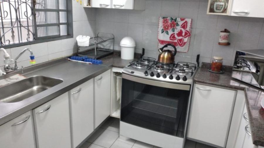 Sobrado à venda com 3 quartos, 250m² - Foto 4