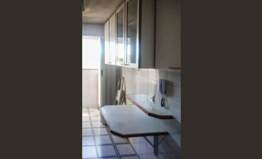 Apartamento à venda com 2 quartos, 56m² - Foto 3