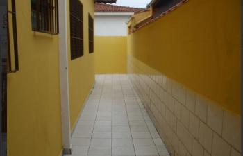 Casa para Venda por R$230.000,00 com 60m², 2 dormitórios, 1 suite e 3 vagas - Vila mar, Praia grande / SP - Foto 3