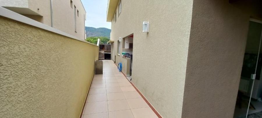 Casa à venda com 3 quartos, 200m² - Foto 4