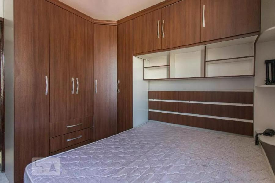 Apartamento à venda com 2 quartos, 70m² - Foto 14