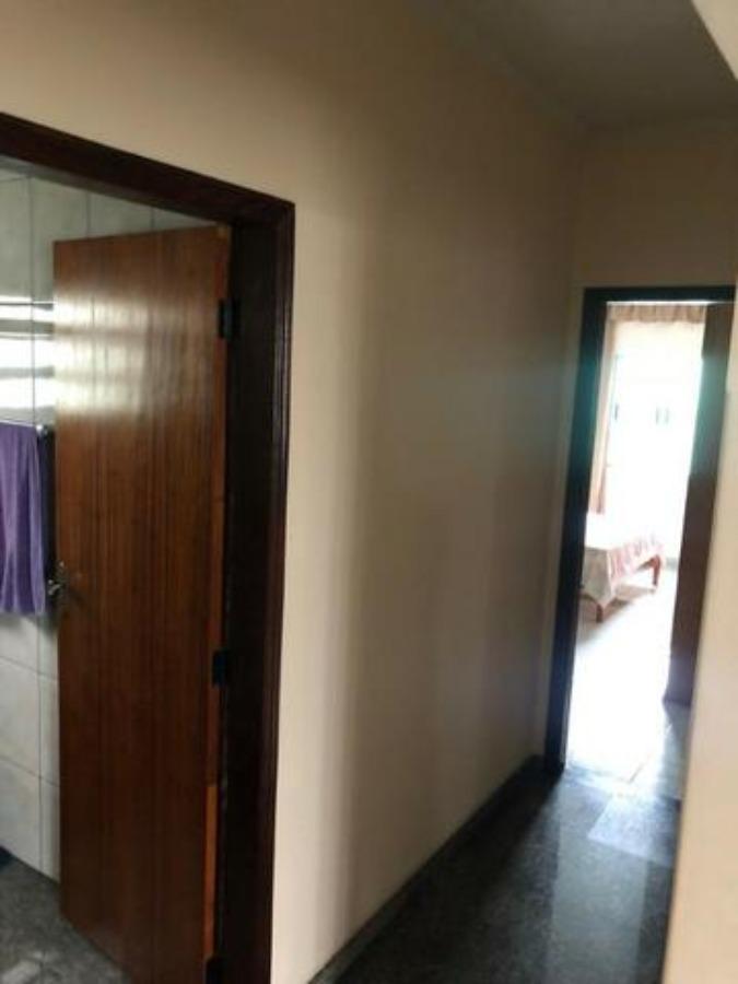 Casa à venda com 3 quartos, 250m² - Foto 8