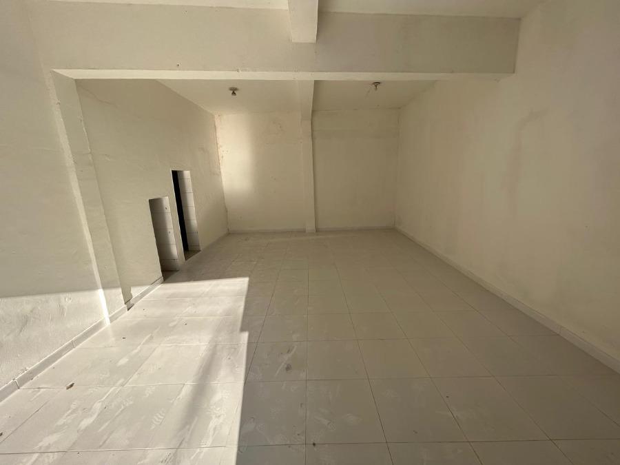 Prédio Inteiro para alugar com 1 quarto, 30m² - Foto 2