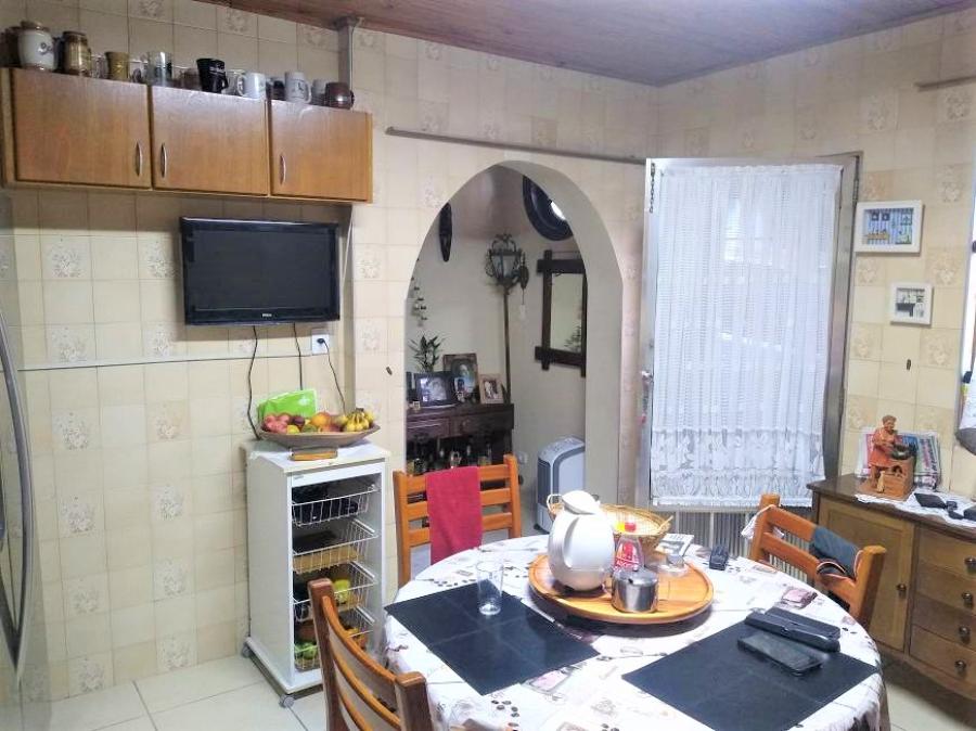 Casa à venda com 2 quartos, 120m² - Foto 11