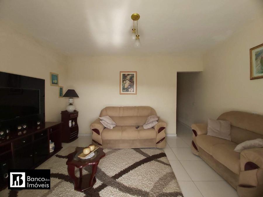 Sobrado à venda com 4 quartos, 250m² - Foto 2