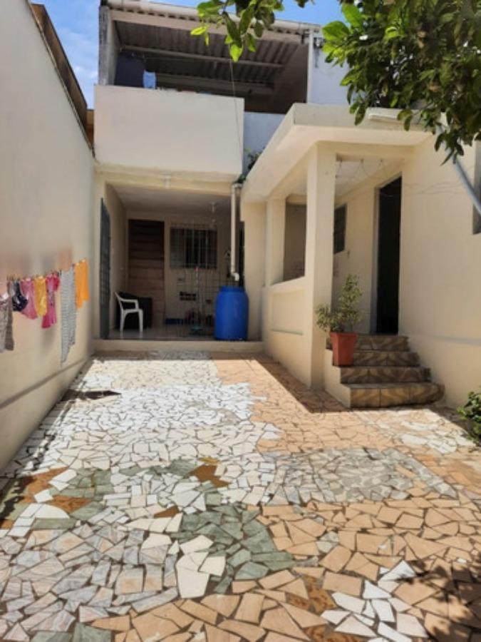 Casa à venda com 5 quartos, 120m² - Foto 18