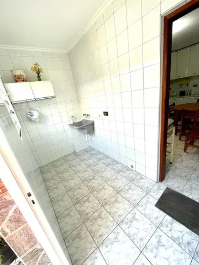 Sobrado à venda com 3 quartos, 206m² - Foto 14