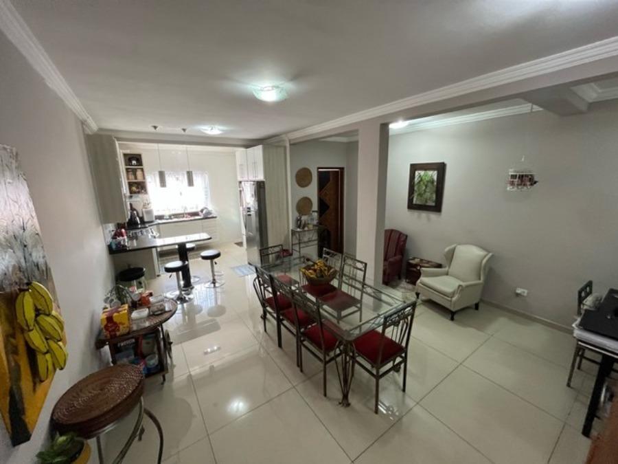 Sobrado à venda com 3 quartos, 320m² - Foto 3