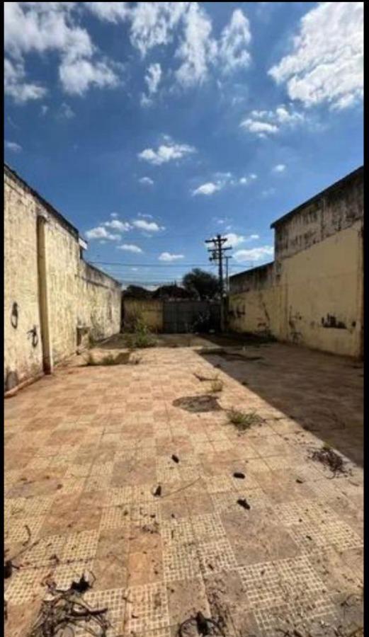 Terreno, 240 m² - Foto 1