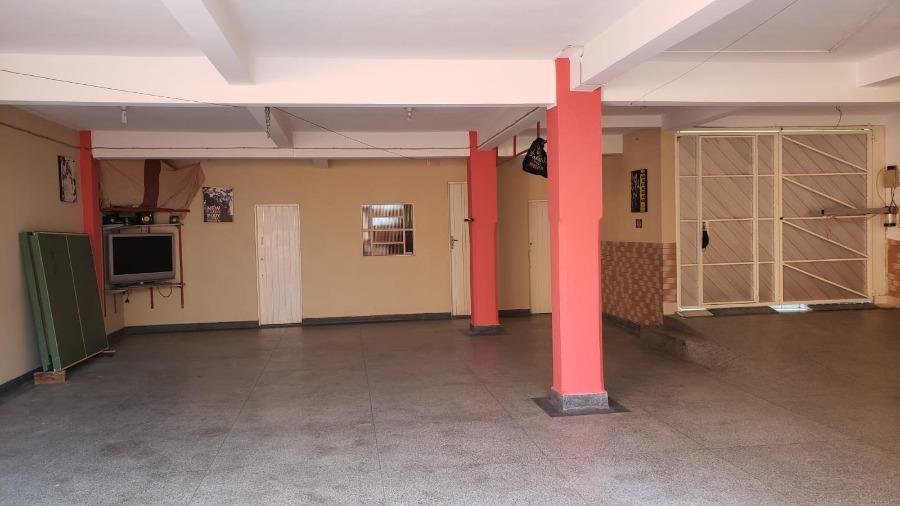 Sobrado à venda e aluguel com 3 quartos, 168m² - Foto 14