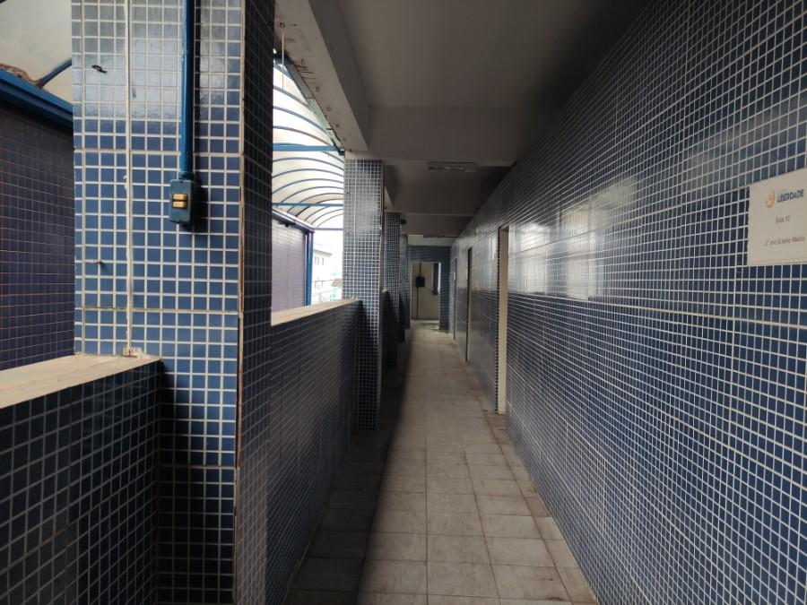 Prédio Inteiro para alugar com 1 quarto, 1300m² - Foto 4