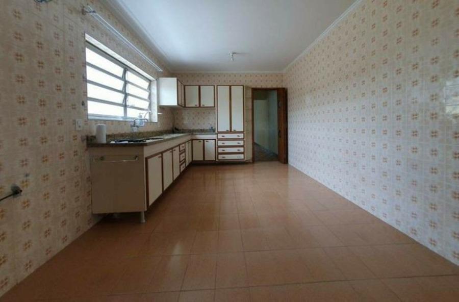 Sobrado à venda com 3 quartos, 150m² - Foto 1