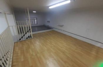 Comércio para Aluguel por R$4.500,00/Mês com 150m², 1 banheiro e 1 porta - Vila jacuí, São paulo / SP