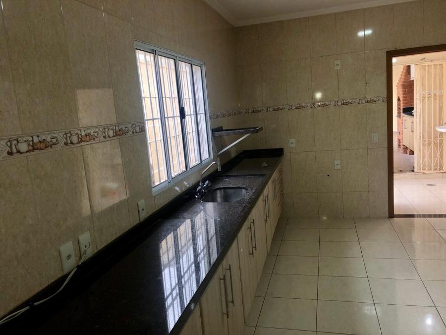 Sobrado à venda com 3 quartos, 220m² - Foto 20