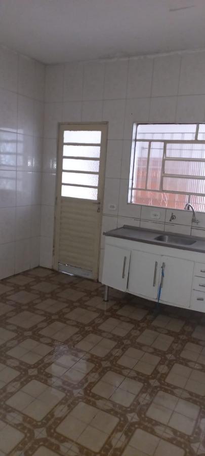 Casa à venda com 6 quartos, 120m² - Foto 6