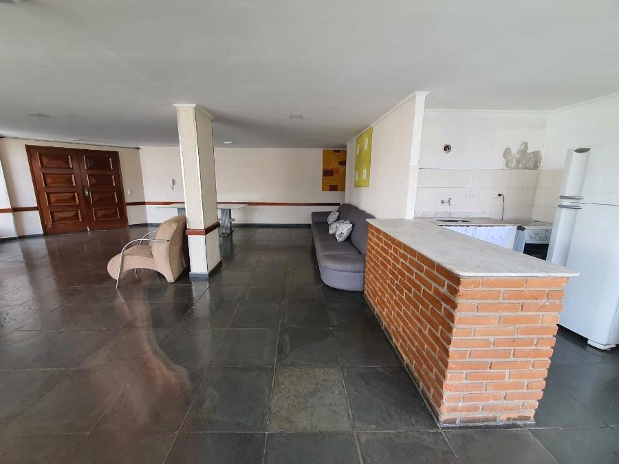 Apartamento à venda com 2 quartos, 45m² - Foto 11