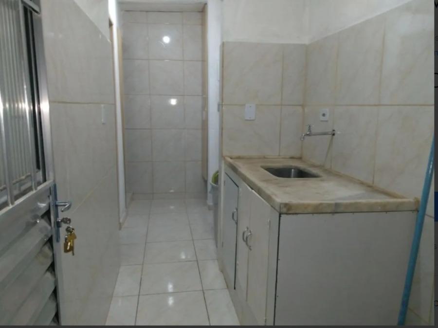 Casa à venda com 7 quartos, 120m² - Foto 14