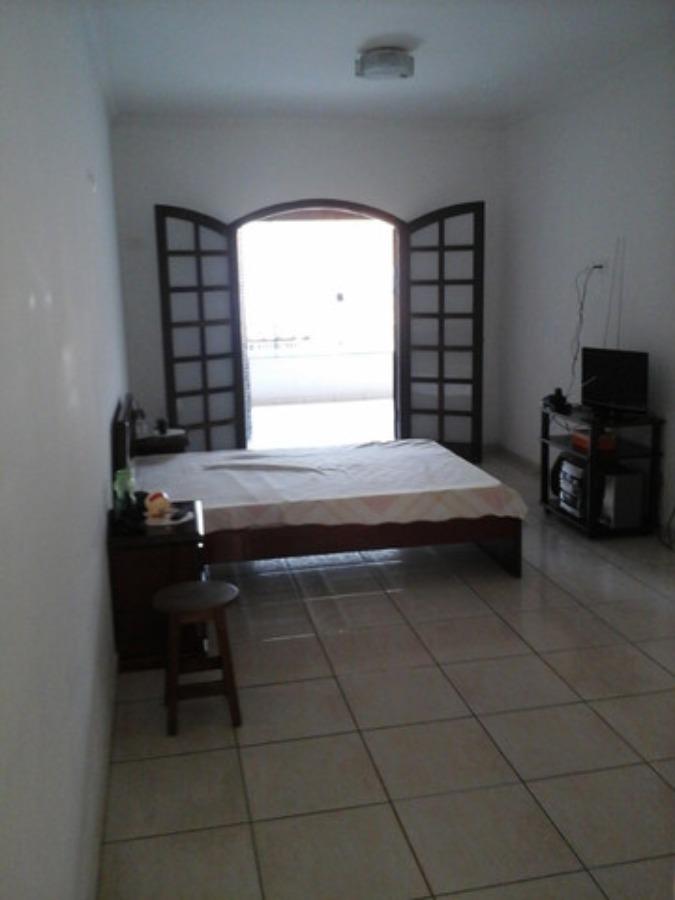 Sobrado à venda com 3 quartos, 154m² - Foto 2