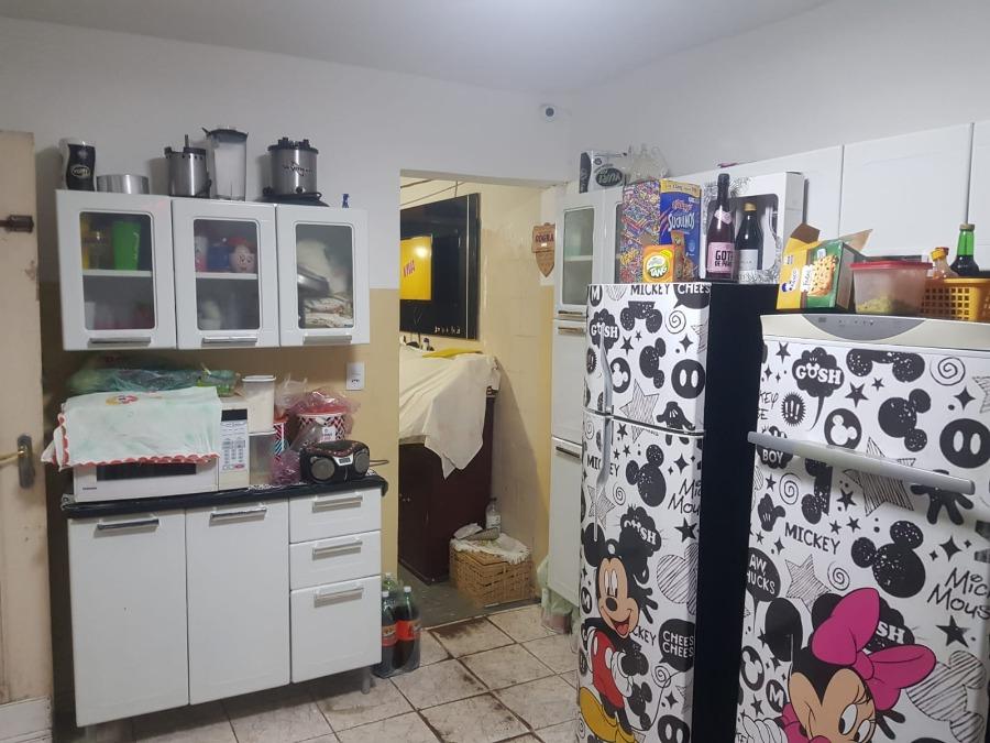 Casa à venda com 1 quarto, 300m² - Foto 5