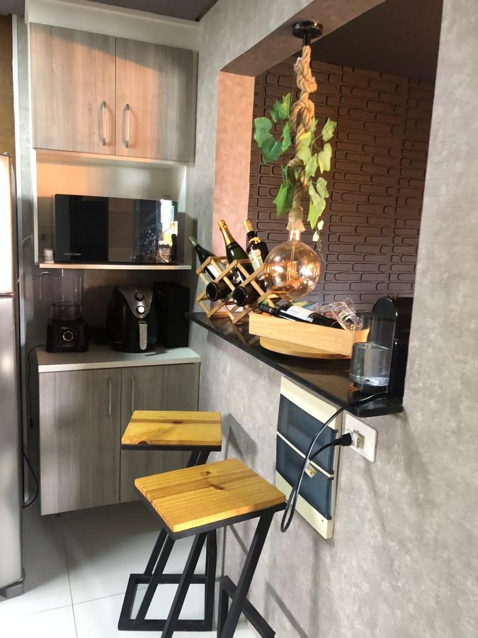 Apartamento à venda com 2 quartos, 60m² - Foto 6